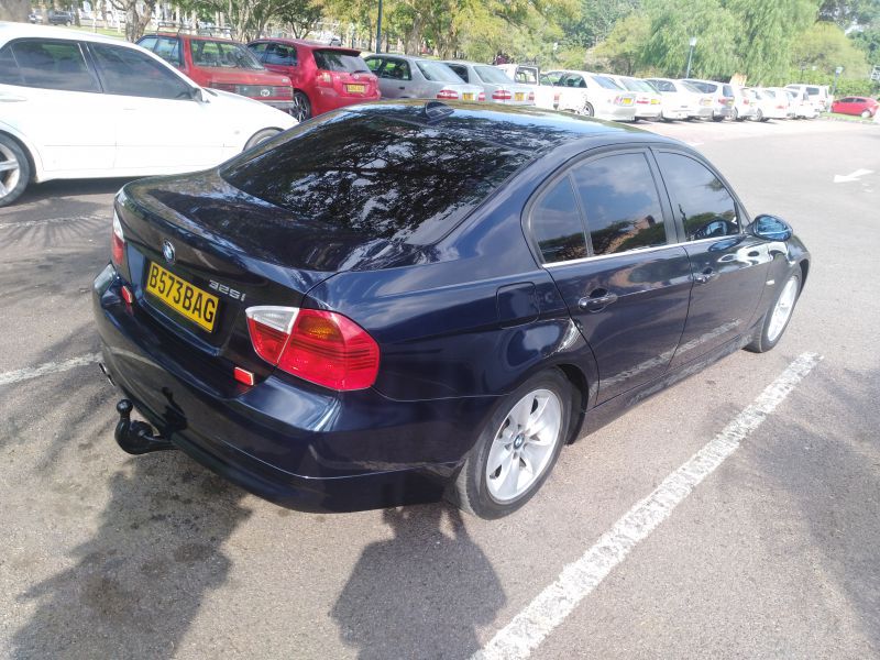 BMW 325i E90 Anaconda in Botswana