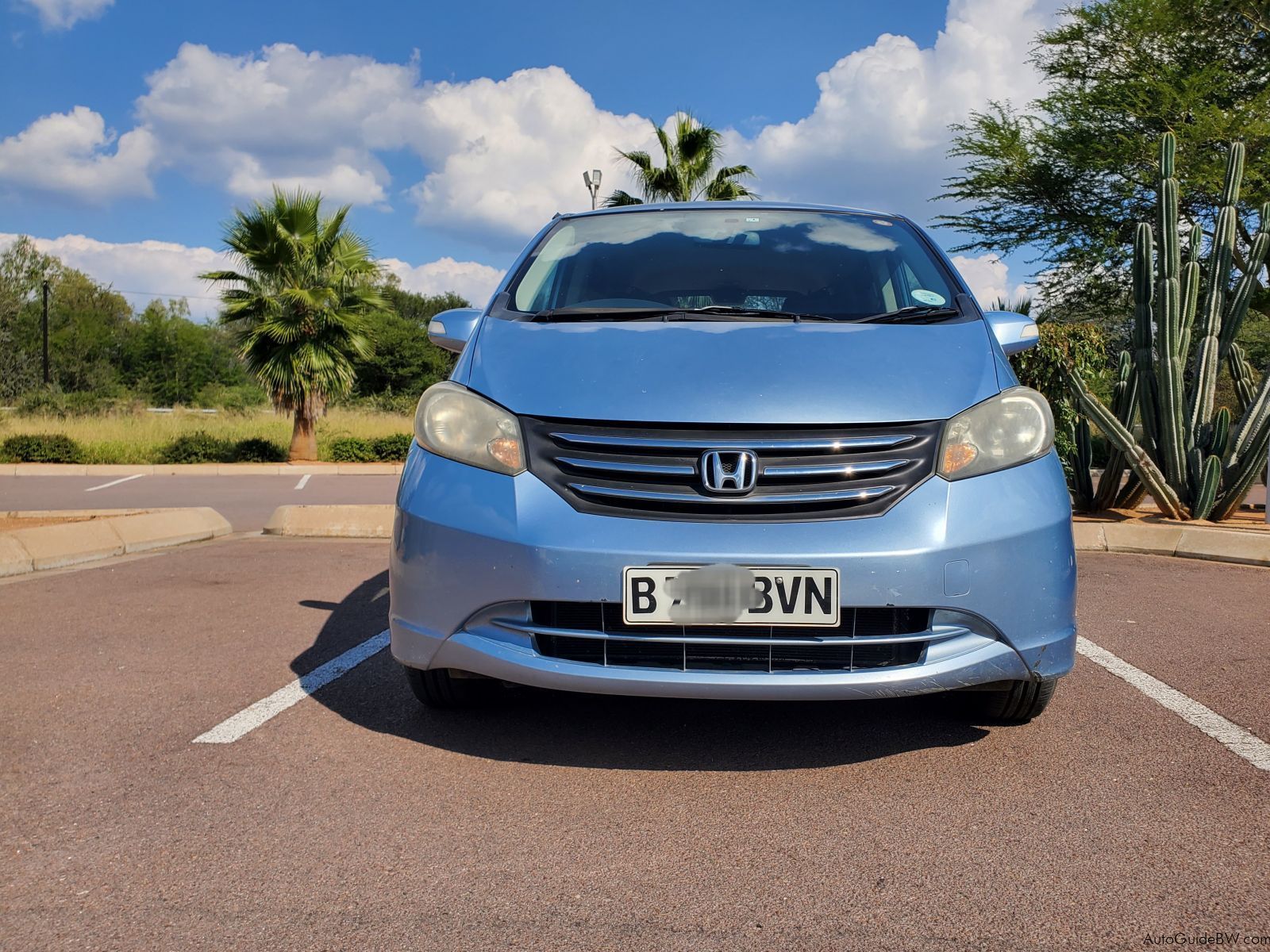 Honda Freed 1.5i in Botswana