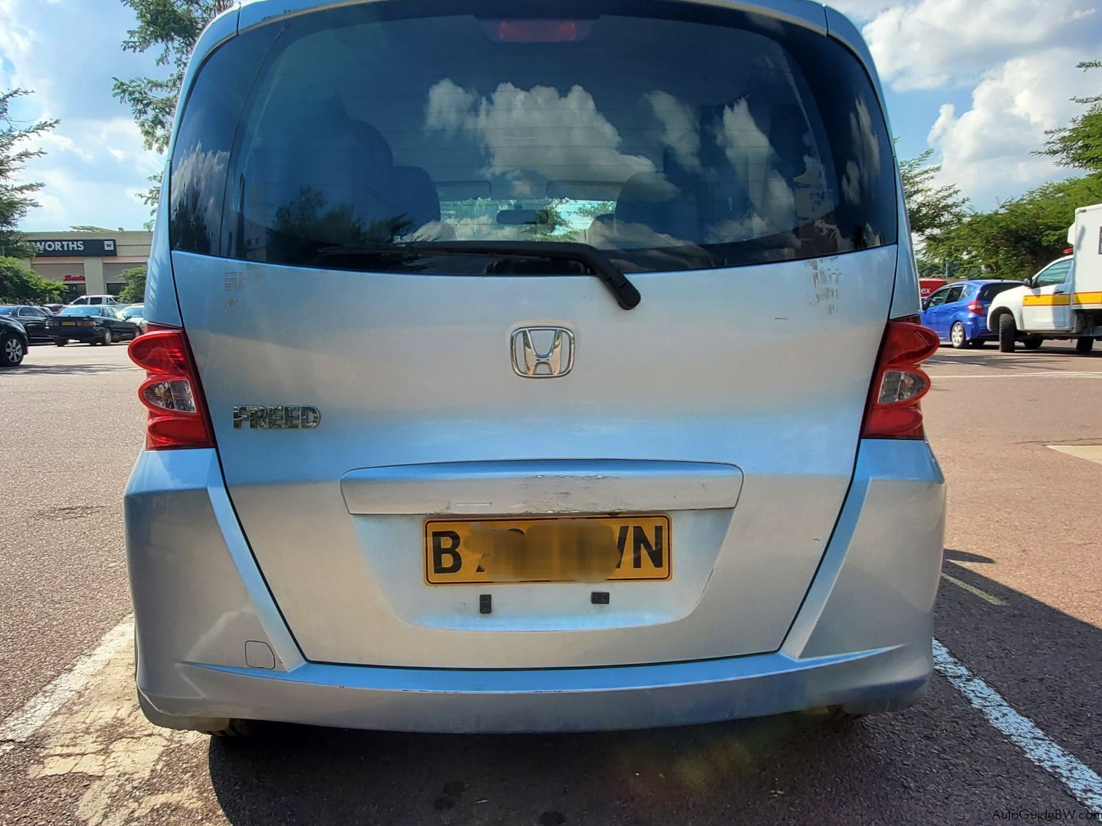 Honda Freed 1.5i in Botswana