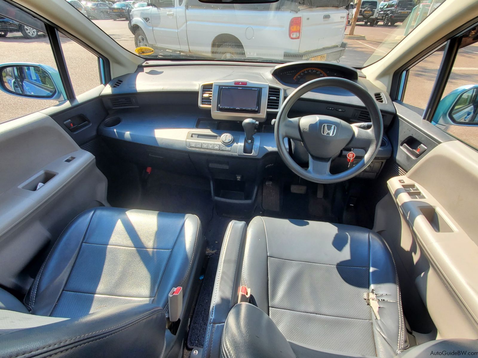 Honda Freed 1.5i in Botswana