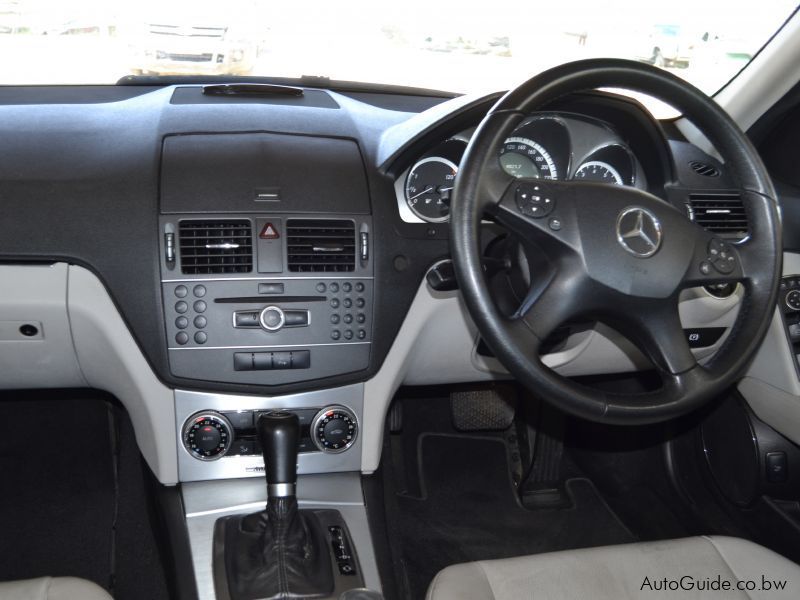 Mercedes-Benz C200 Avantgarde CGi in Botswana