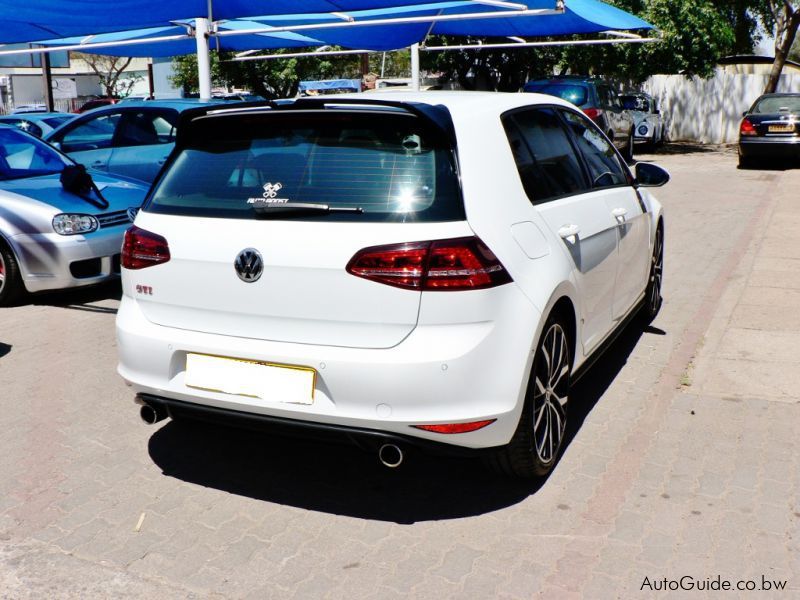 Volkswagen Golf GTi in Botswana