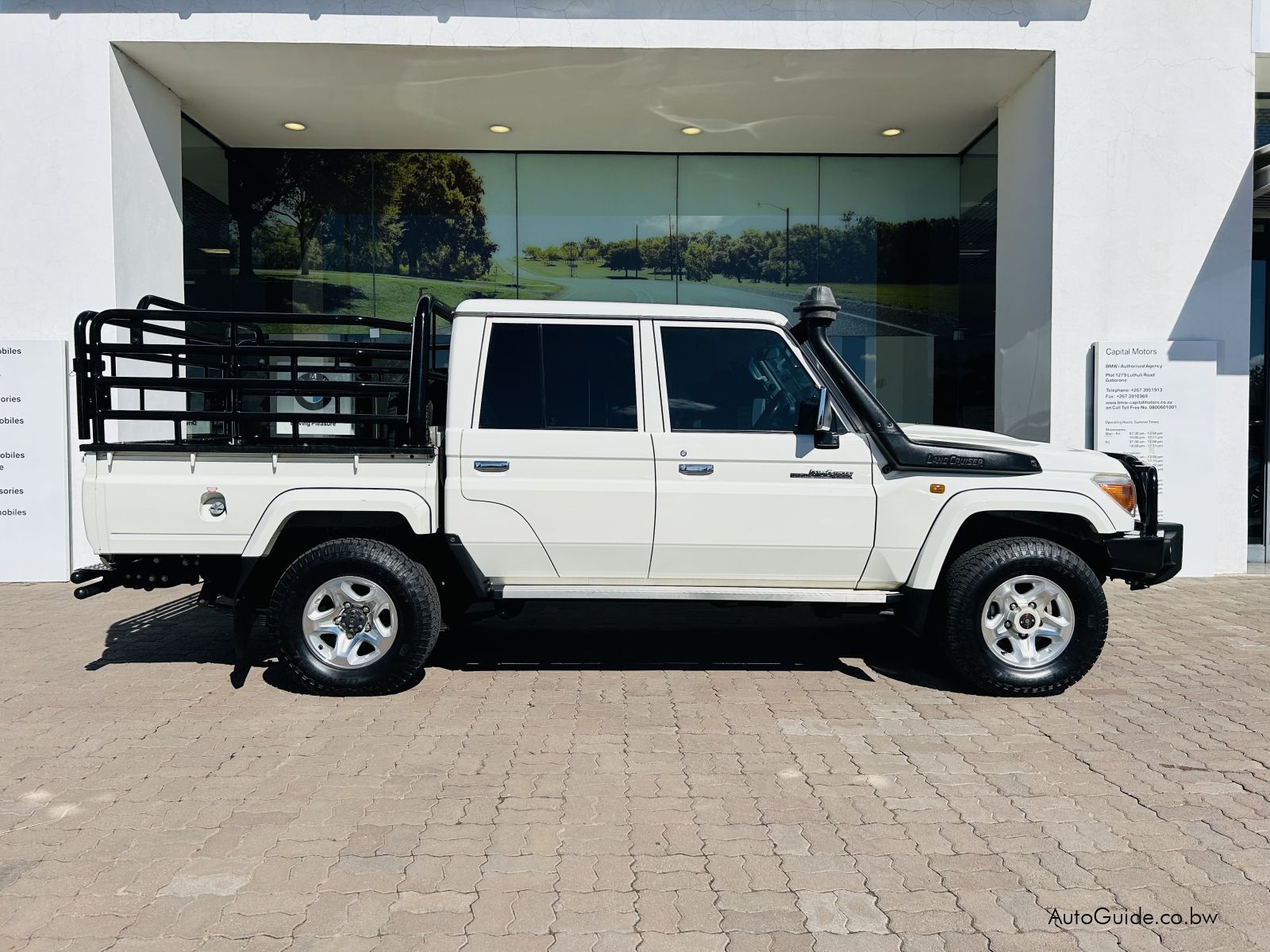 Used Toyota Land Cruiser 79 4.5L LX V8 | 2016 Land Cruiser 79 4.5L LX ...