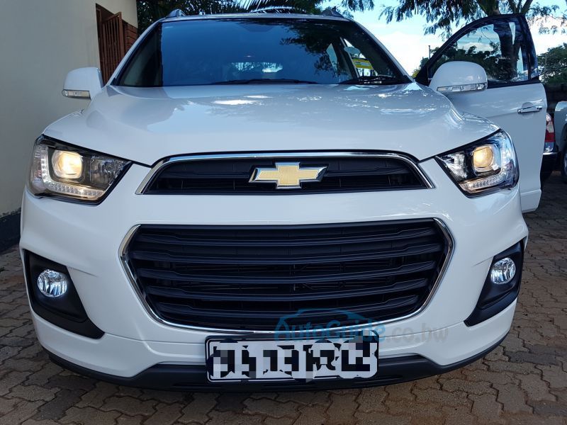 Chevrolet Captiva LT in Botswana