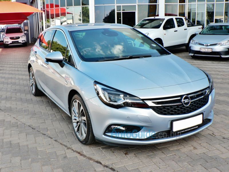 Opel Astra Turbo Sport in Botswana