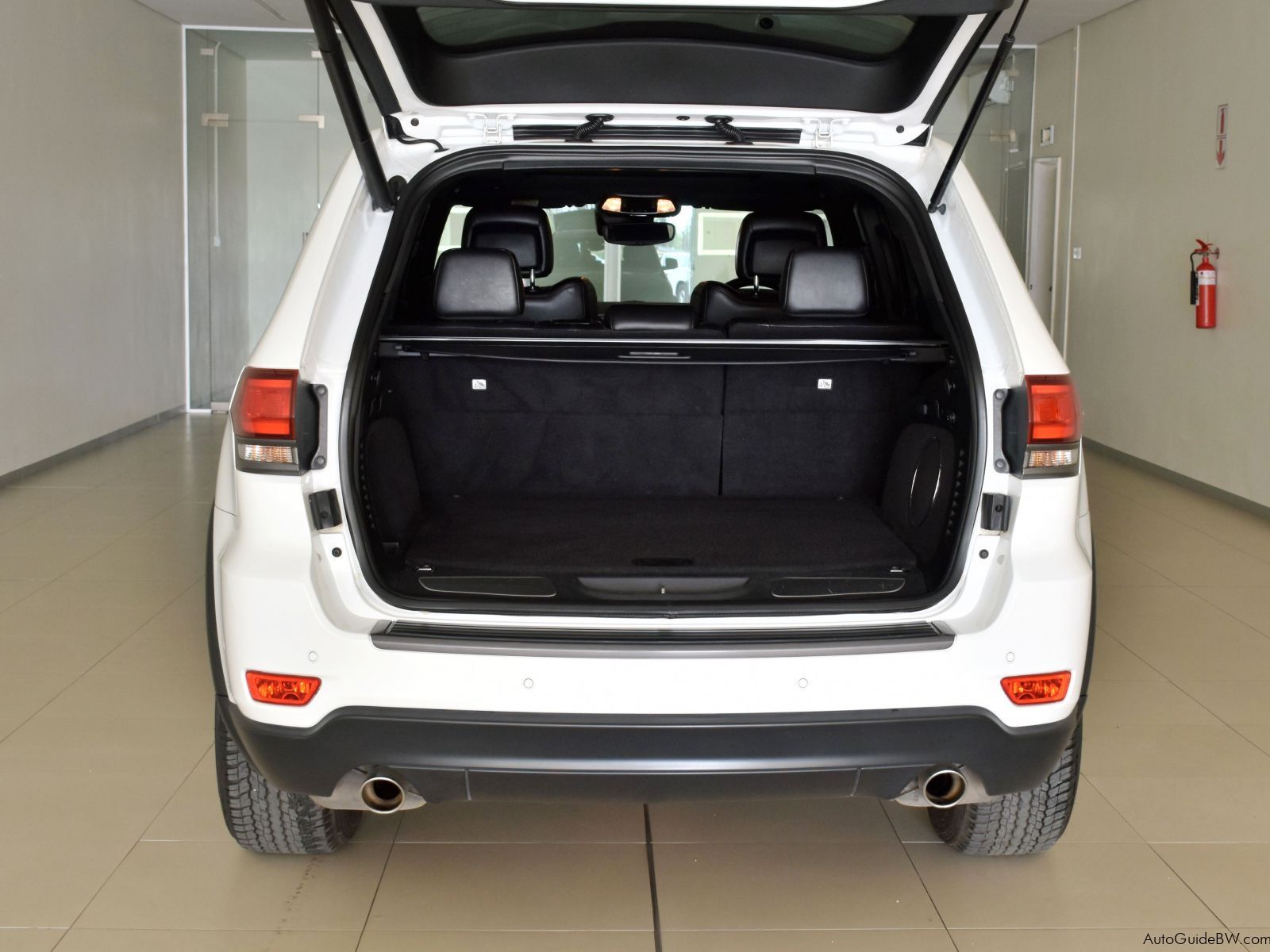 Jeep Grand Cherokee Trailhawk V6 in Botswana