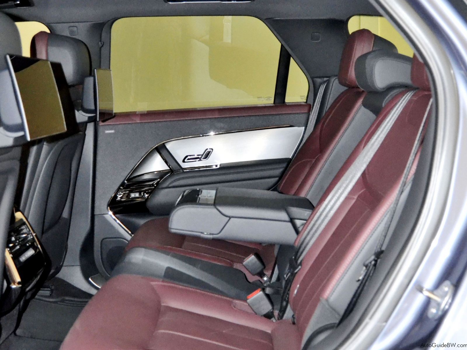 Range Rover Sport P400 Dynamic SE in Botswana