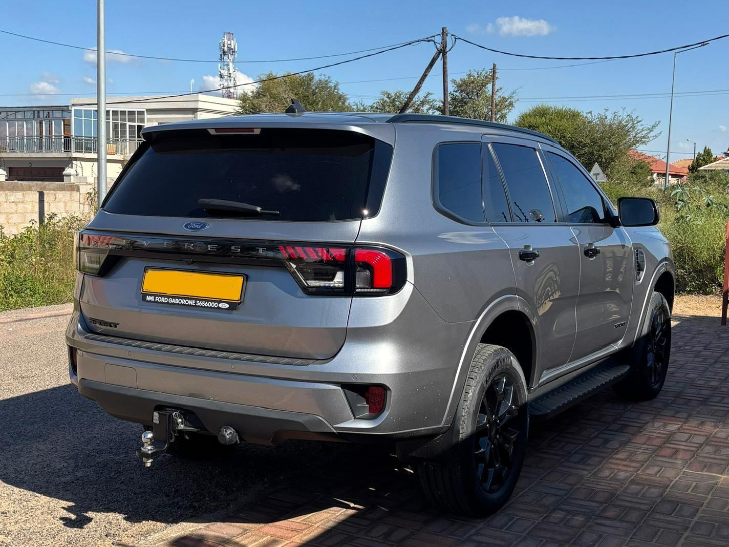 Ford Everest Sport in Botswana