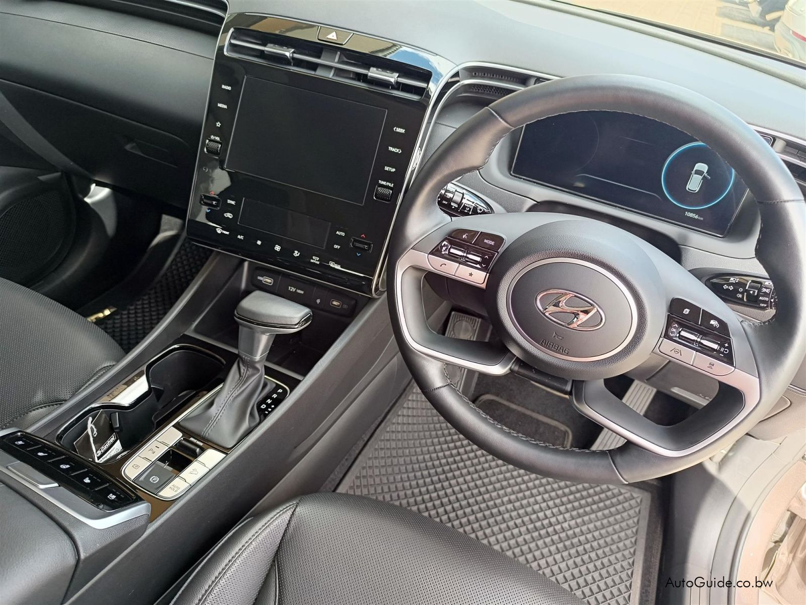 Hyundai Tucson 2.0L Elite FWD in Botswana