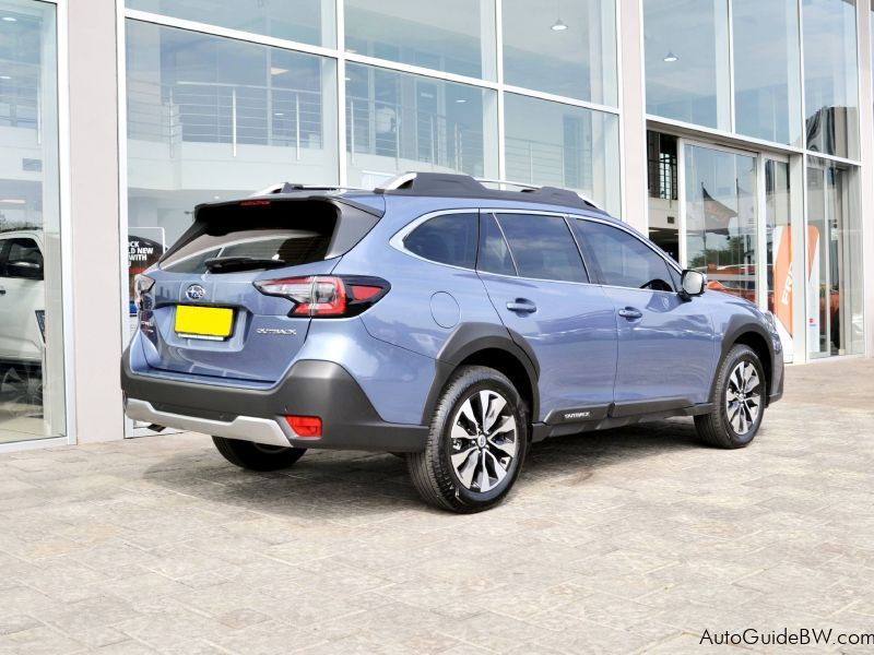 Subaru Outback Touring AWD in Botswana