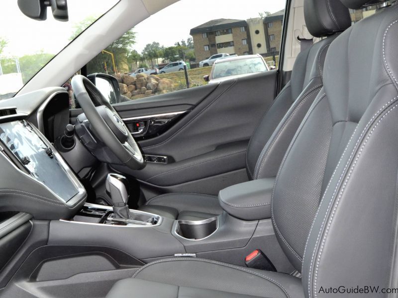 Subaru Outback Touring AWD in Botswana