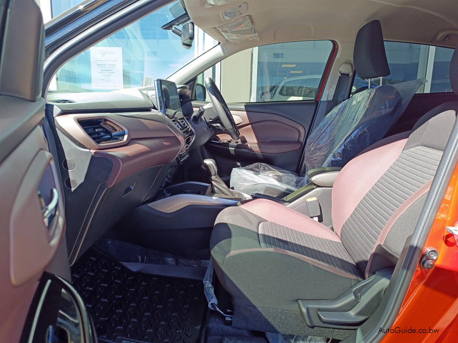 Suzuki Fronx GLX A/T 1.5L in Botswana