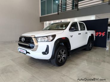 Pre-owned Toyota Hilux Raider-X GD-6 2.4 4x4 AT for sale in 