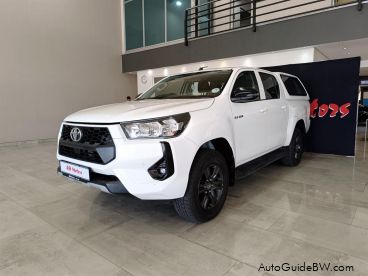 Pre-owned Toyota Hilux Raider GD-6 2.4 4x4 AT for sale in 