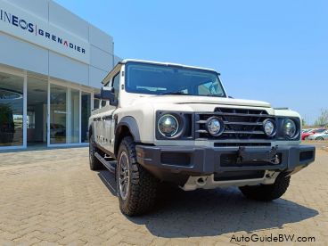 Pre-owned INEOS Grenadier Quartermaster Fieldmaster for sale in 