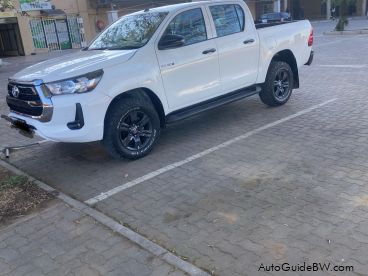 Pre-owned Toyota Hilux Gd6 2.4 for sale in 