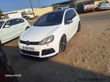 Pre-owned Volkswagen Golf 6R for sale in 