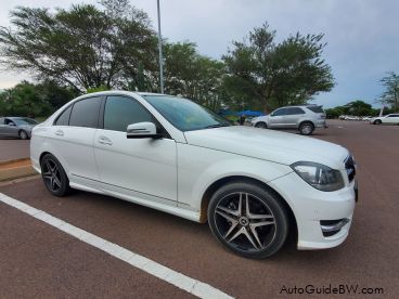 Pre-owned Mercedes-Benz C180 for sale in 