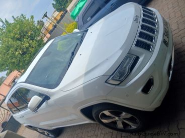 Pre-owned Jeep Grand Cherokee for sale in 