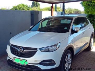 Pre-owned Opel Grandland for sale in 