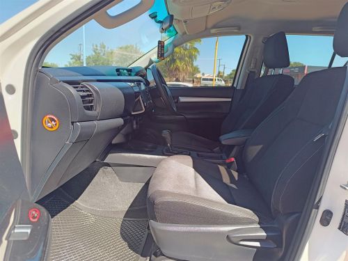 Toyota Hilux Raider GD-6 2.4L 4x4 in Botswana