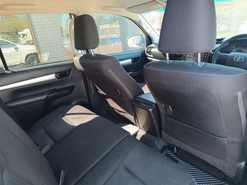 Toyota Hilux Raider GD-6 2.4L 4x4 in Botswana