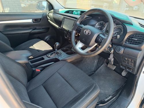 Toyota Hilux Raider GD-6 2.4L 4x4 in Botswana