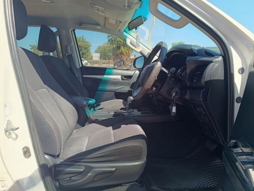 Toyota Hilux Raider GD-6 2.4L 4x4 in Botswana