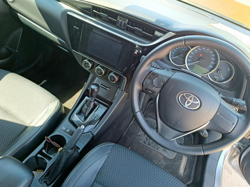 Toyota Corolla Quest Prestige 1.8L A/T in Botswana