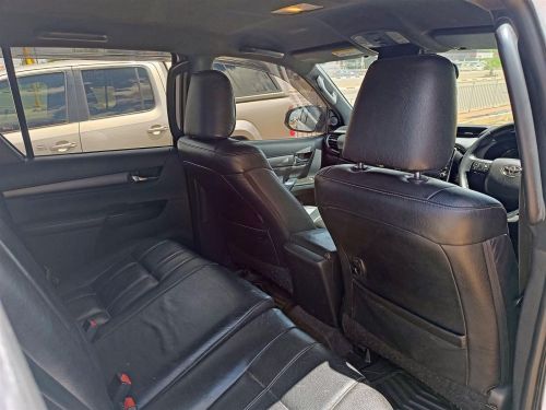 Toyota Hilux Legend 2.8GD-6 A/T in Botswana