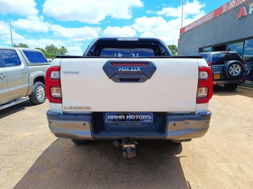 Toyota Hilux Legend 2.8GD-6 A/T in Botswana