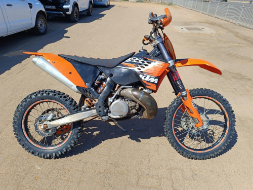 KTM 250cc in Botswana