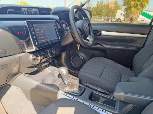 Toyota Hilux Raider GD-6 2.4L A/T in Botswana
