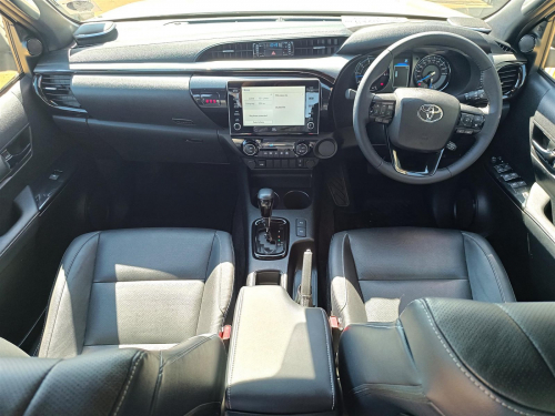 Toyota Hilux Legend 2.8 GD-6 in Botswana