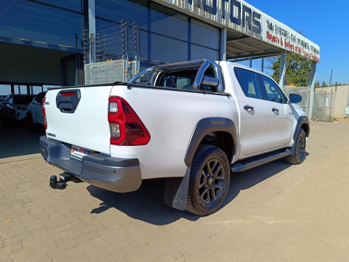 Toyota Hilux Legend 2.8 GD-6 in Botswana