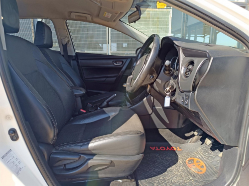 Toyota Corolla Prestige + in Botswana