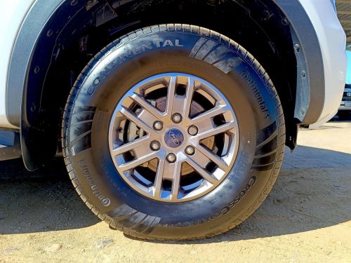 Ford Ranger XLT 4x4 A/T in Botswana