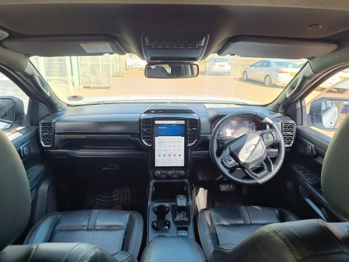 Ford Wildtrak Bi-Turbo 4x4 A/T in Botswana