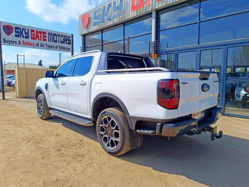 Ford Wildtrak Bi-Turbo 4x4 A/T in Botswana