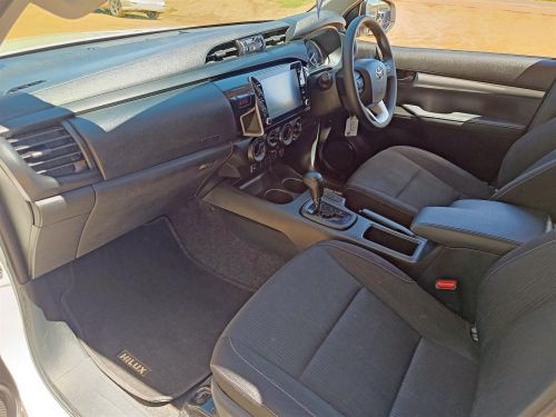 Toyota Hilux Raider 2.4 GD-6 4x4 D/Cab in Botswana