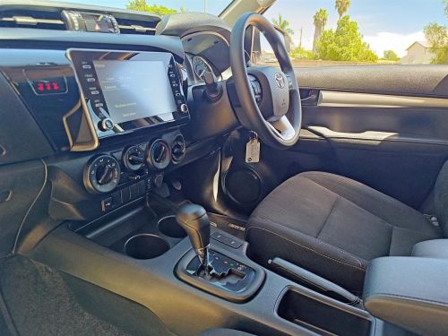 Toyota Hilux Raider 2.4 GD-6 4x4 D/Cab in Botswana