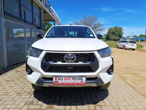 Toyota Hilux Raider 2.4 GD-6 4x4 D/Cab in Botswana
