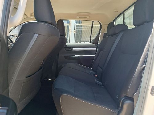 Toyota Hilux Raider 2.4 GD-6 4x4 D/Cab in Botswana
