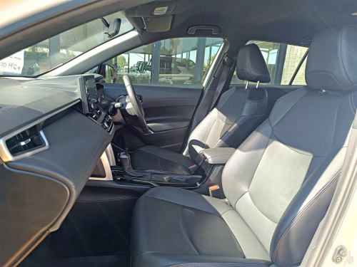 Toyota Corolla Cross XS 1.8L A/T in Botswana