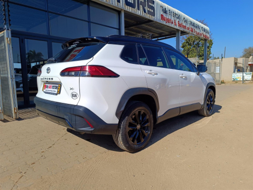Toyota Corolla Cross XS 1.8L A/T in Botswana