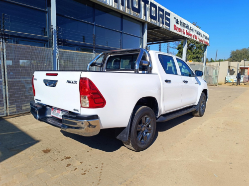 Toyota Hilux Raider 2.4GD-6 4x4 A/T in Botswana