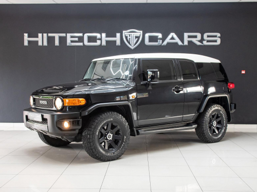 Used Toyota FJ Cruiser 4.0L A/T for sale in Gaborone