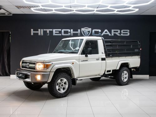 Pre-owned Toyota Land Cruiser V6 4.0L 70th Anniversary for sale in 