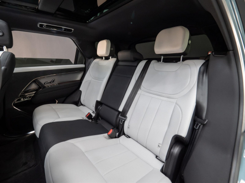 Range Rover Sport P400 Dynamic SE in Botswana
