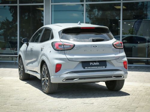 Ford Puma Ecoboost ST-Line Vignale in Botswana